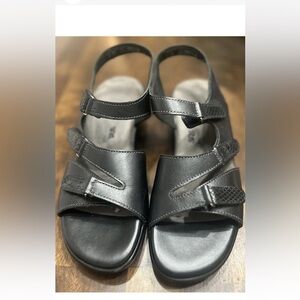 SAS Tabby Slingback Tripad Comfort Wedge Sandal Black Size 9M